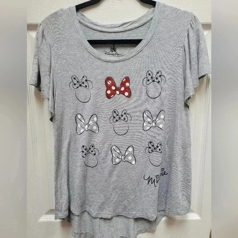 Disney Parks Minnie Mouse Tee Shirt Size Medium Gray